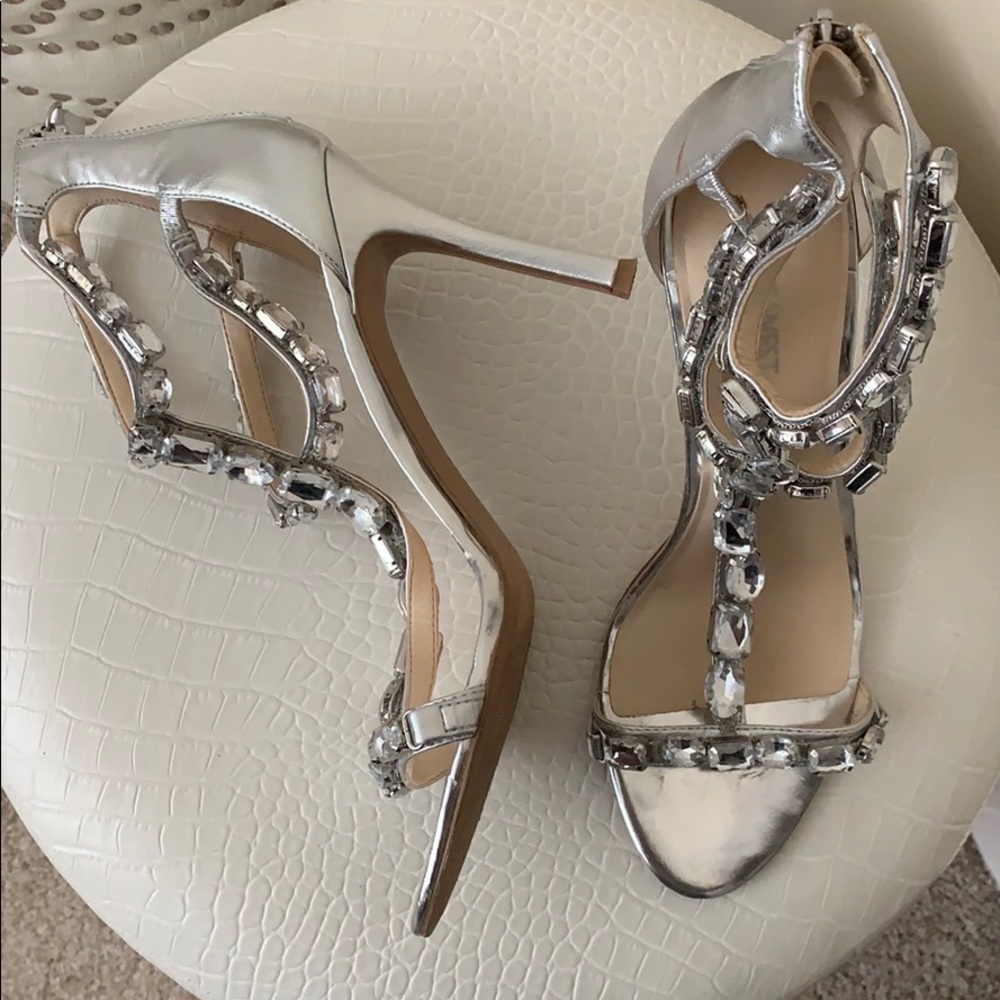 NINE WEST CRYSTAL SANDALS - Picture 2 of 5